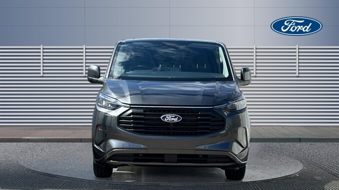 Ford Transit Custom 320 L2 Petrol Fwd 2.5 PHEV 232ps H1 Van Limited Auto - Image 3